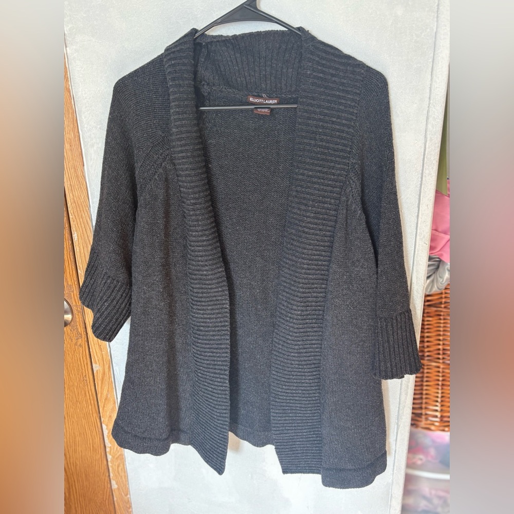 Elliott Lauren Lace-Trimmed Knit Wool blend - Black size small elevated casual